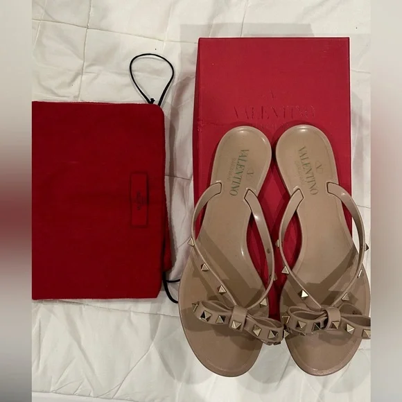 Valentino Rockstud sandals - Picture 5 of 5